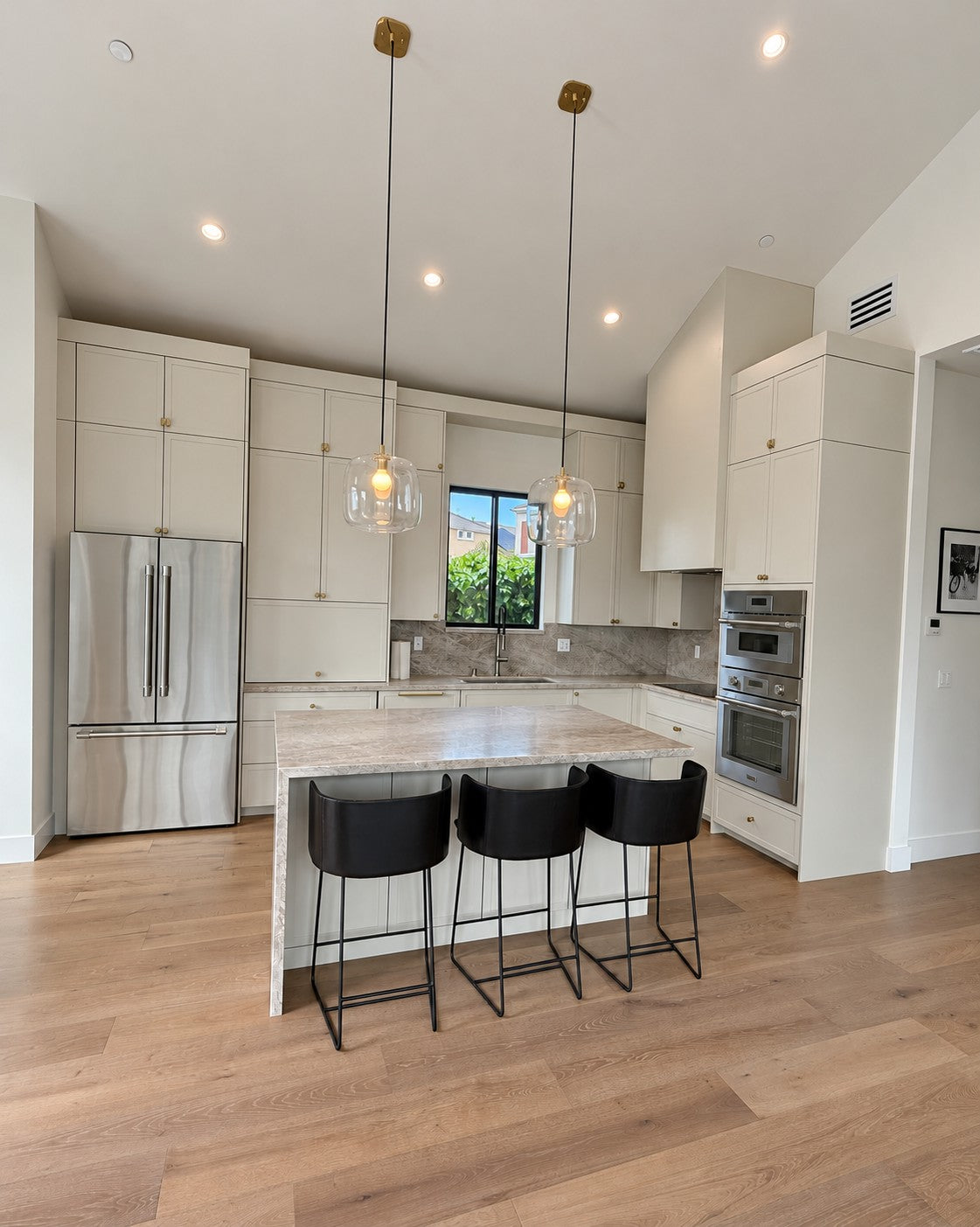 Contemporary Kitchen Remodel by Global Cabinet Supply - Cabinet Maker — Project 2 project photo